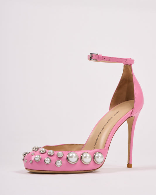 Pearls Heels