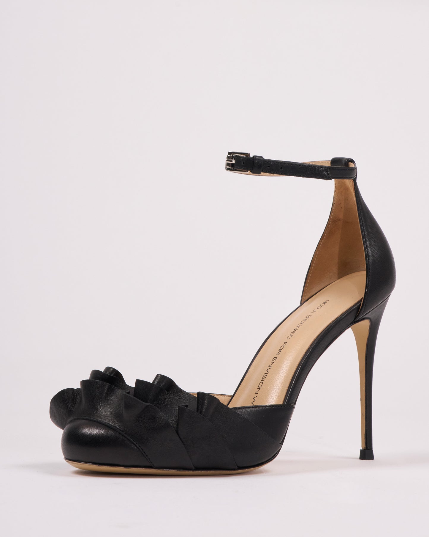 Ruffle Heels