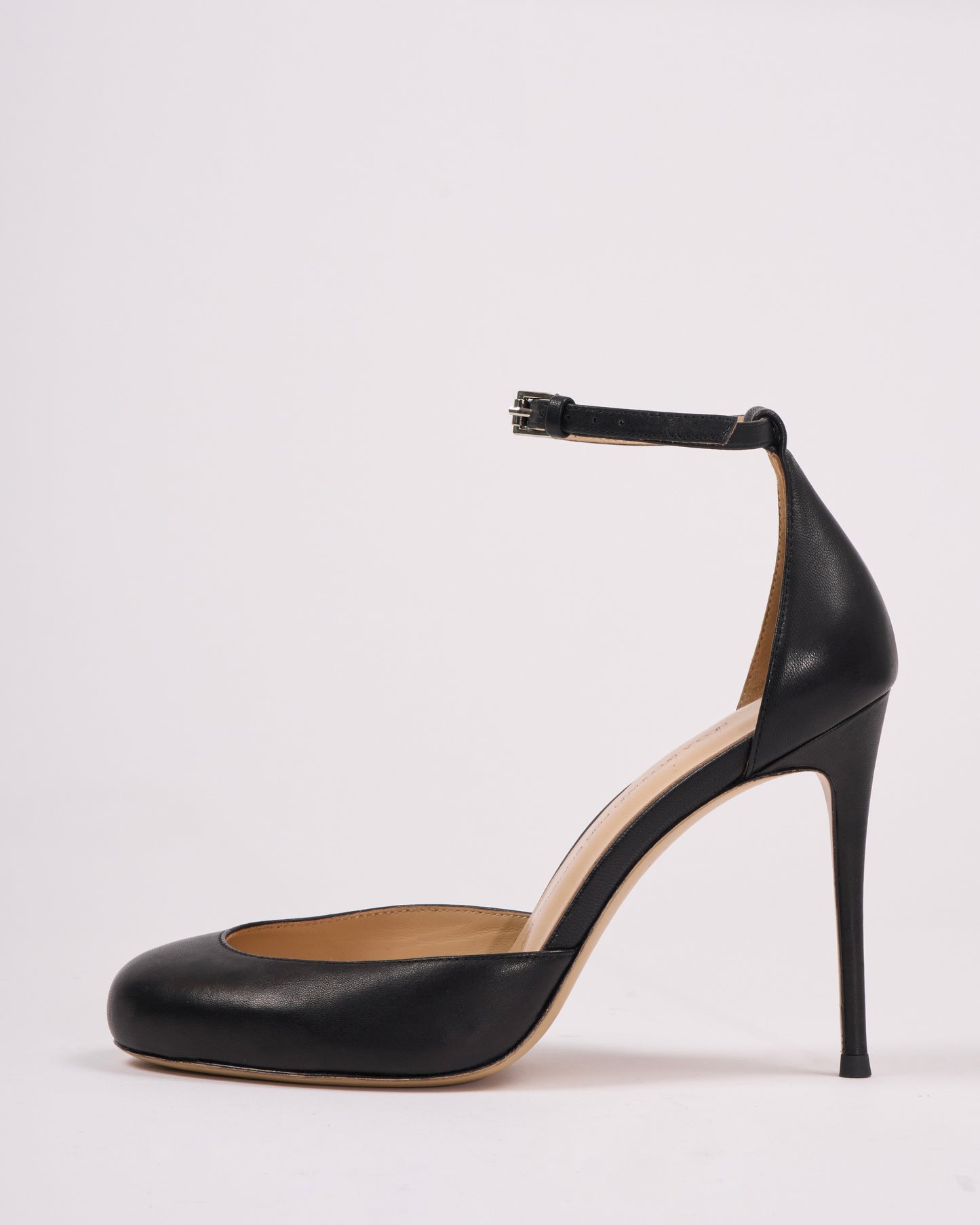 Smooth Heels